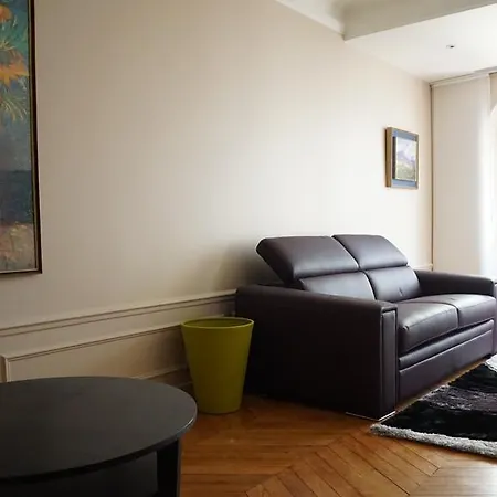 Apartment Rue Poncelet - 17 Paris